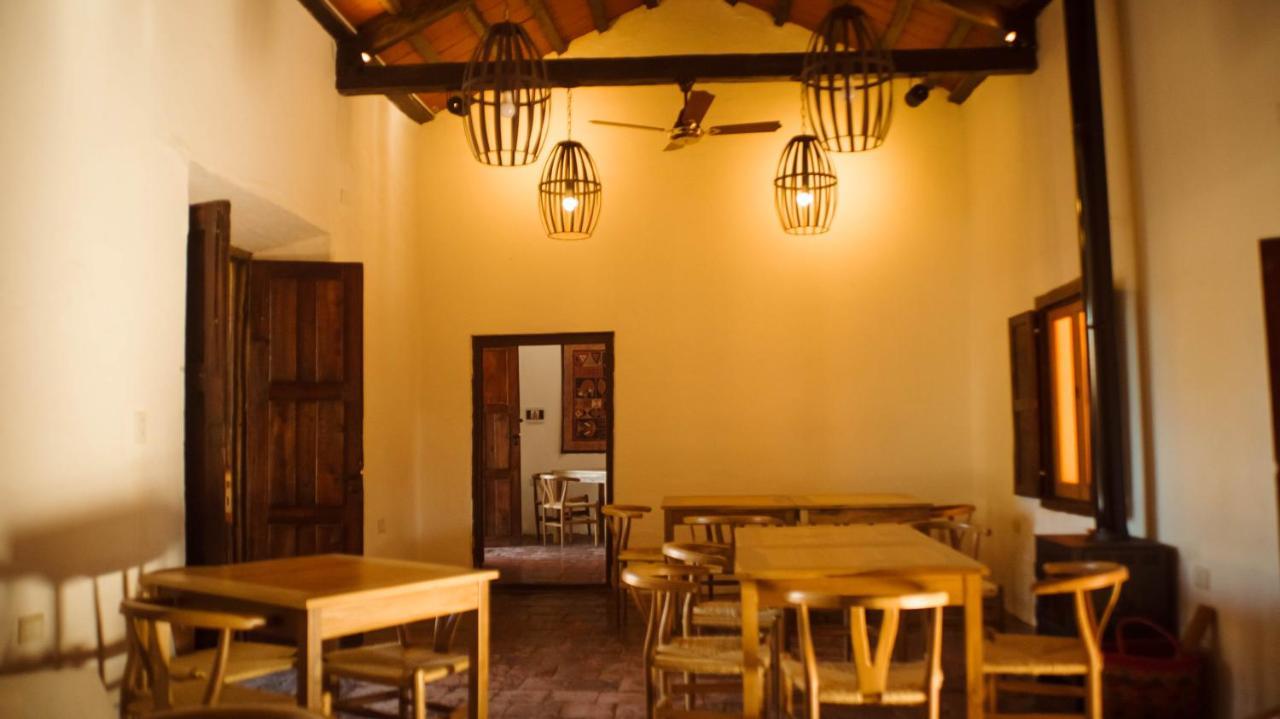 La Casona De Moldes Hotel Coronel Moldes Exterior photo